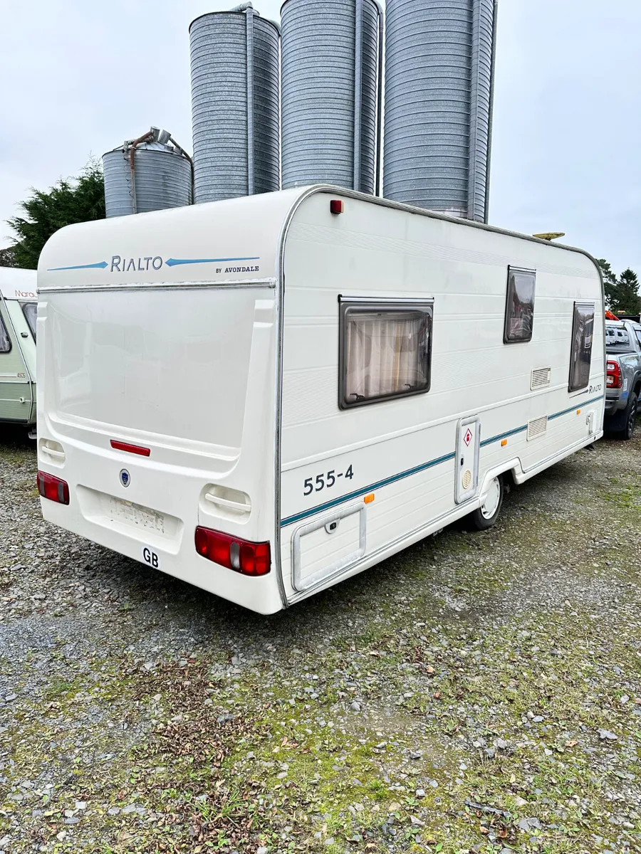 ✨AVONDALE RIALTO 4 BERTH FIXED BED✨ - Image 2