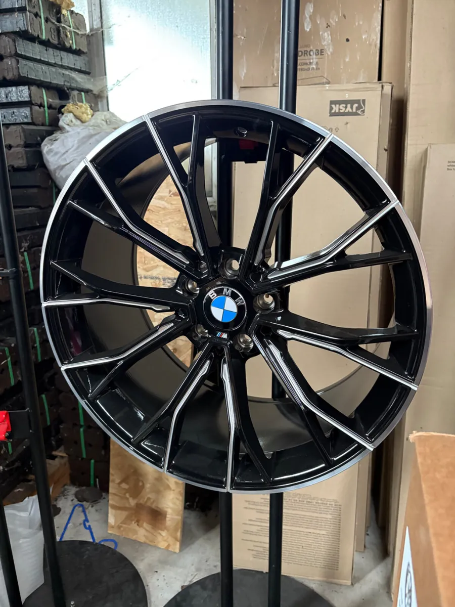BMW 669m Style Alloys - Image 3