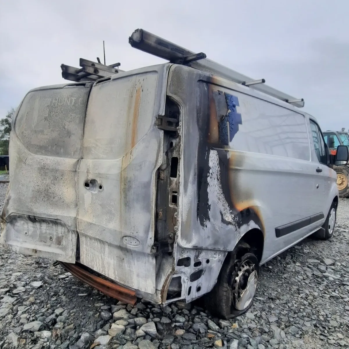 2023 Ford Transit Custom For Dismantling - Image 3
