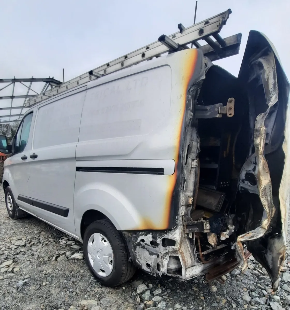 2023 Ford Transit Custom For Dismantling - Image 4