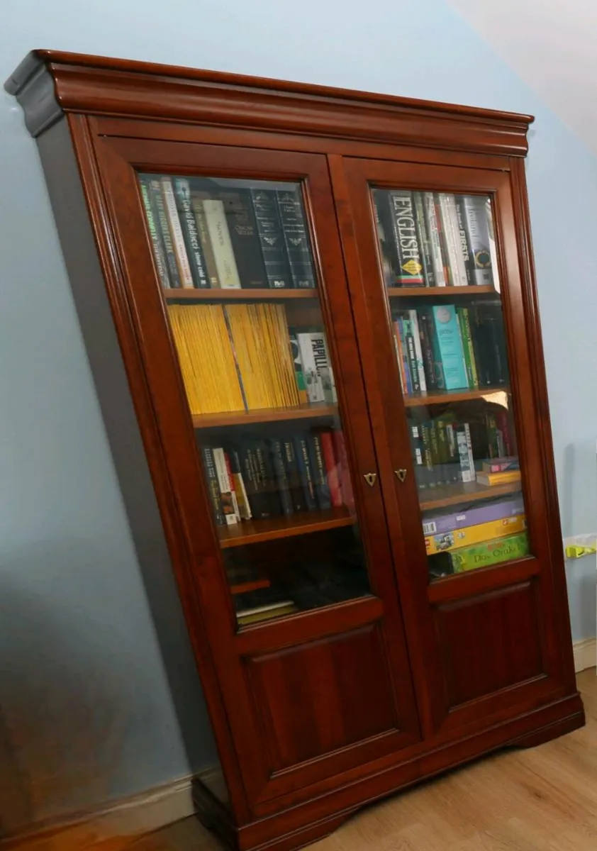 Bookcase - Image 1