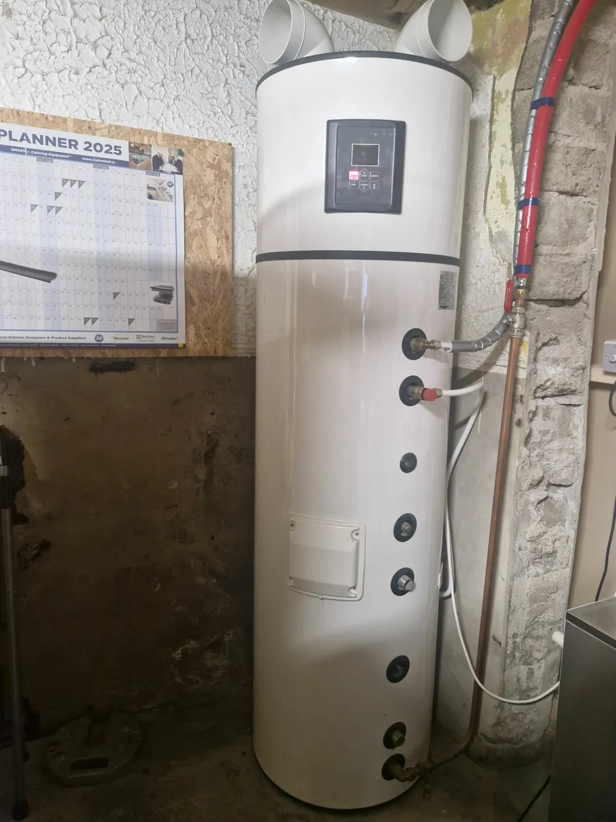 Joule Aero 250L Air-to-Water Heat Pump Cylinder - Image 1