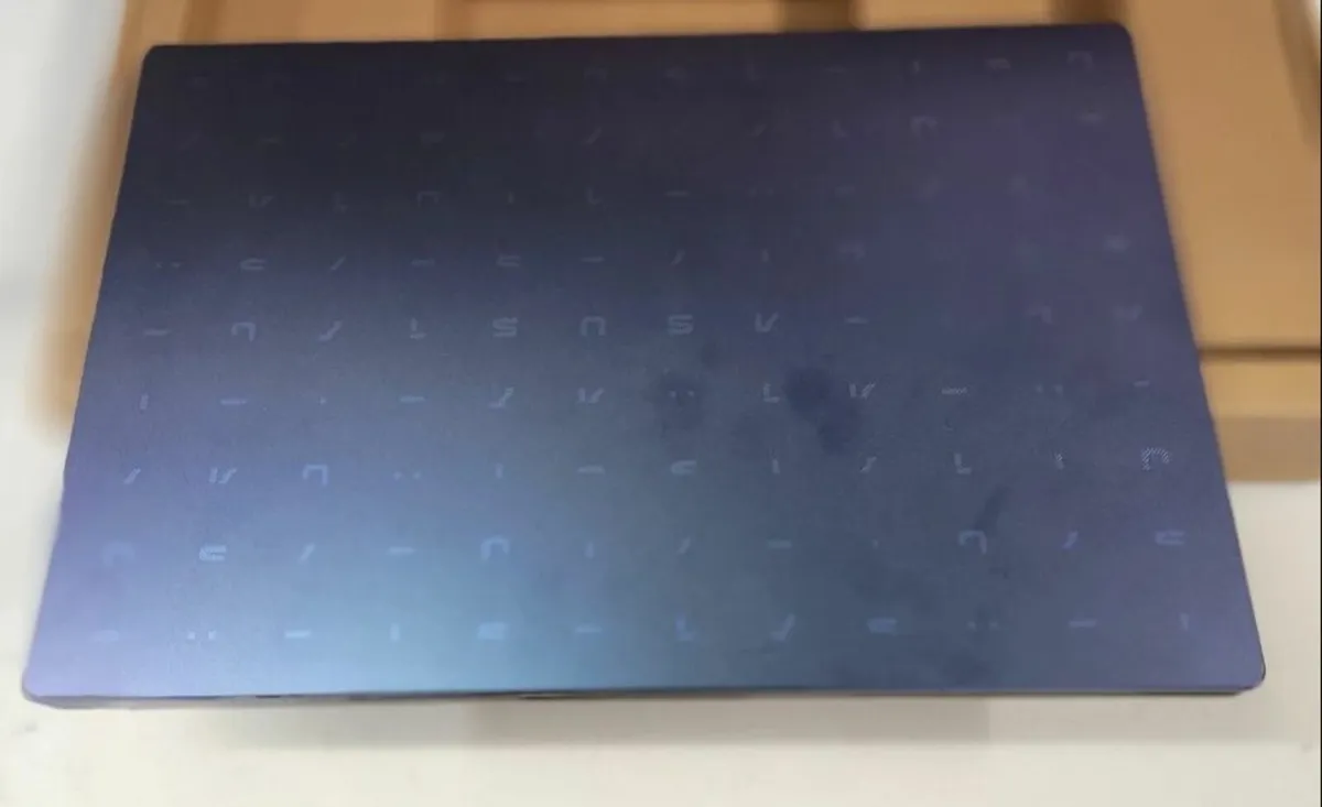 Asus E410 laptop - Image 3