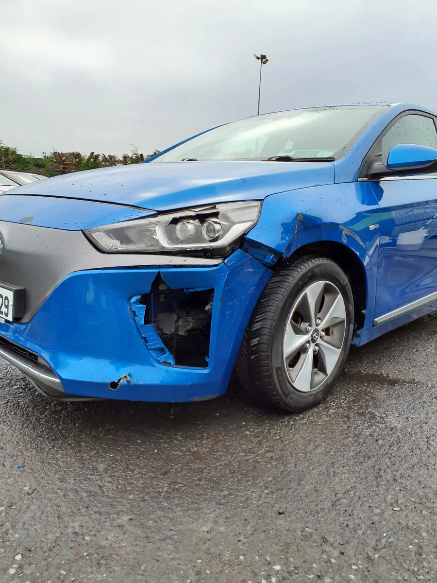 2017 HYUNDAI IONIQ - Image 2