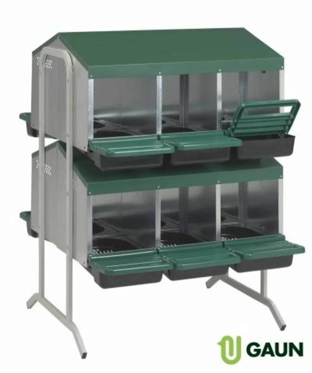 Rollaway Steel Nest Boxes - Image 2