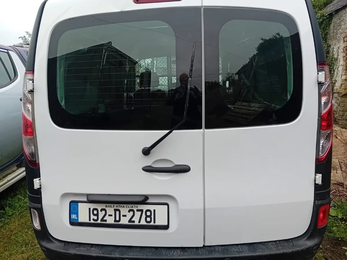 192 Renault Kangoo 1.5 Diesel ONLY 130,000kms. - Image 4