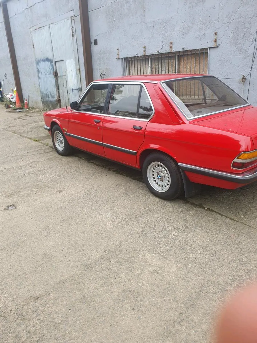 1987 BMW 520i E28 Auto - Image 3