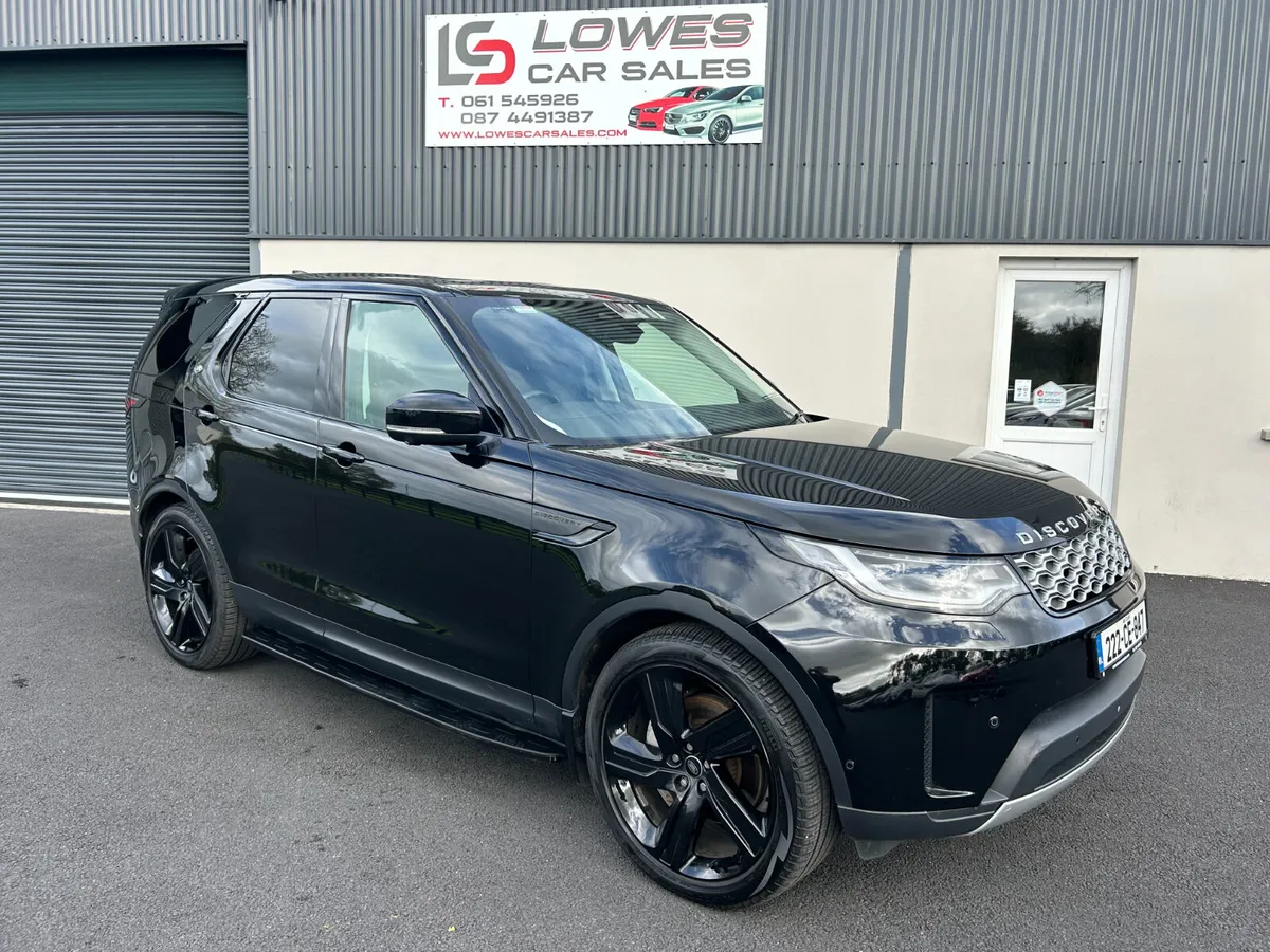 222 Land Rover Discovery 3.0 D300 SD6 HSE Comm - Image 1
