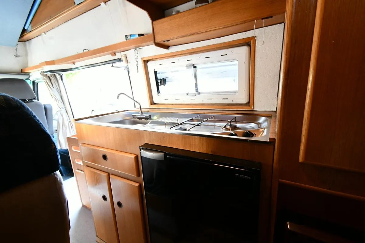 Iveco Daily Campervan for sale *REDUCED* - Image 3