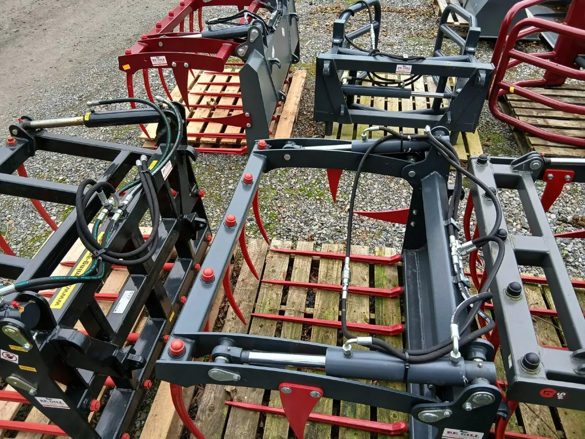 GRABS • SPIKES • PALLET FORKS • BUCKETS - Image 2
