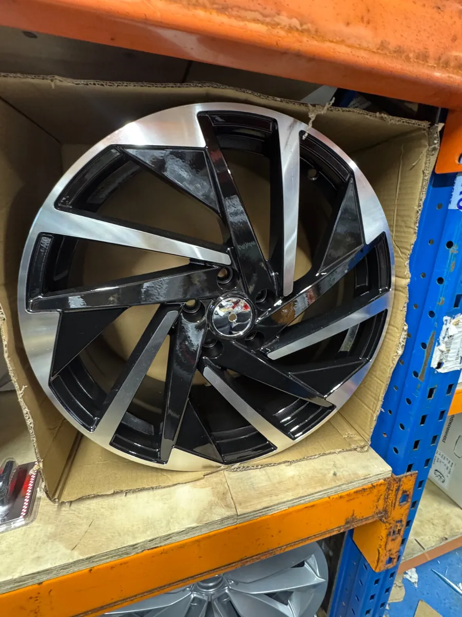 19” Tiguan golf Passat 5x112