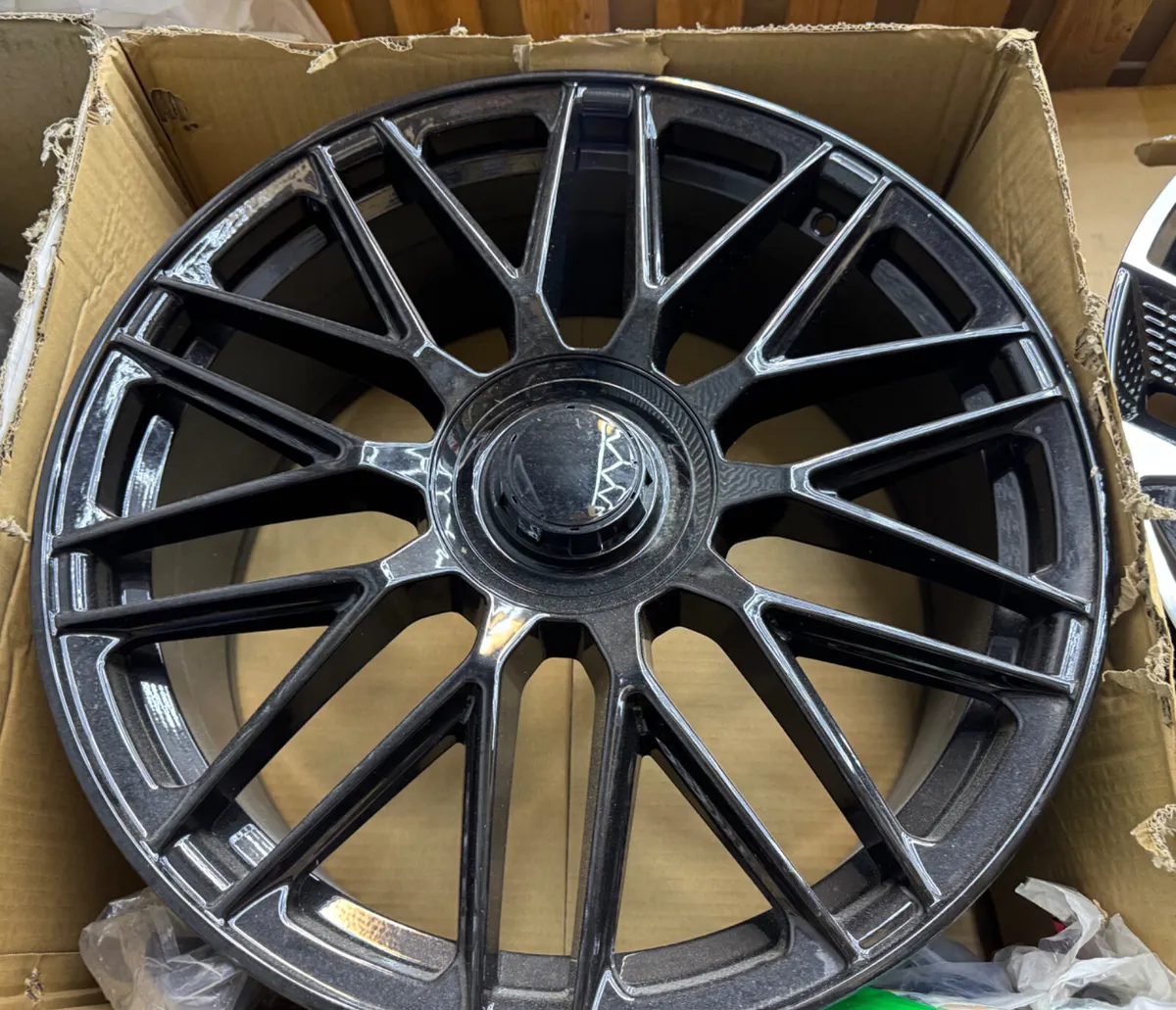 20” Mercedes c e class 5x112 gloss black