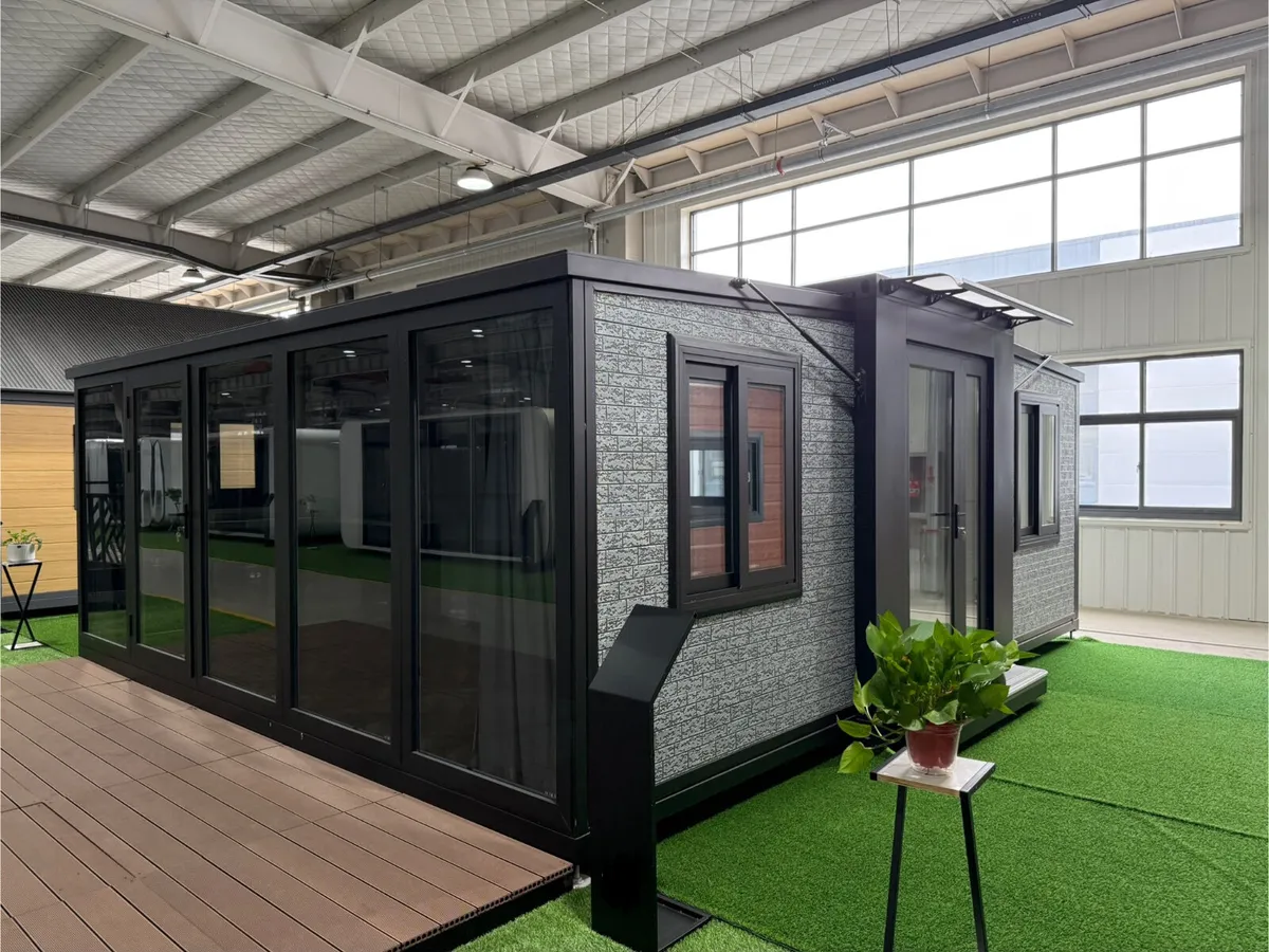 Expandable Container House/Office 20X19FT - Image 1