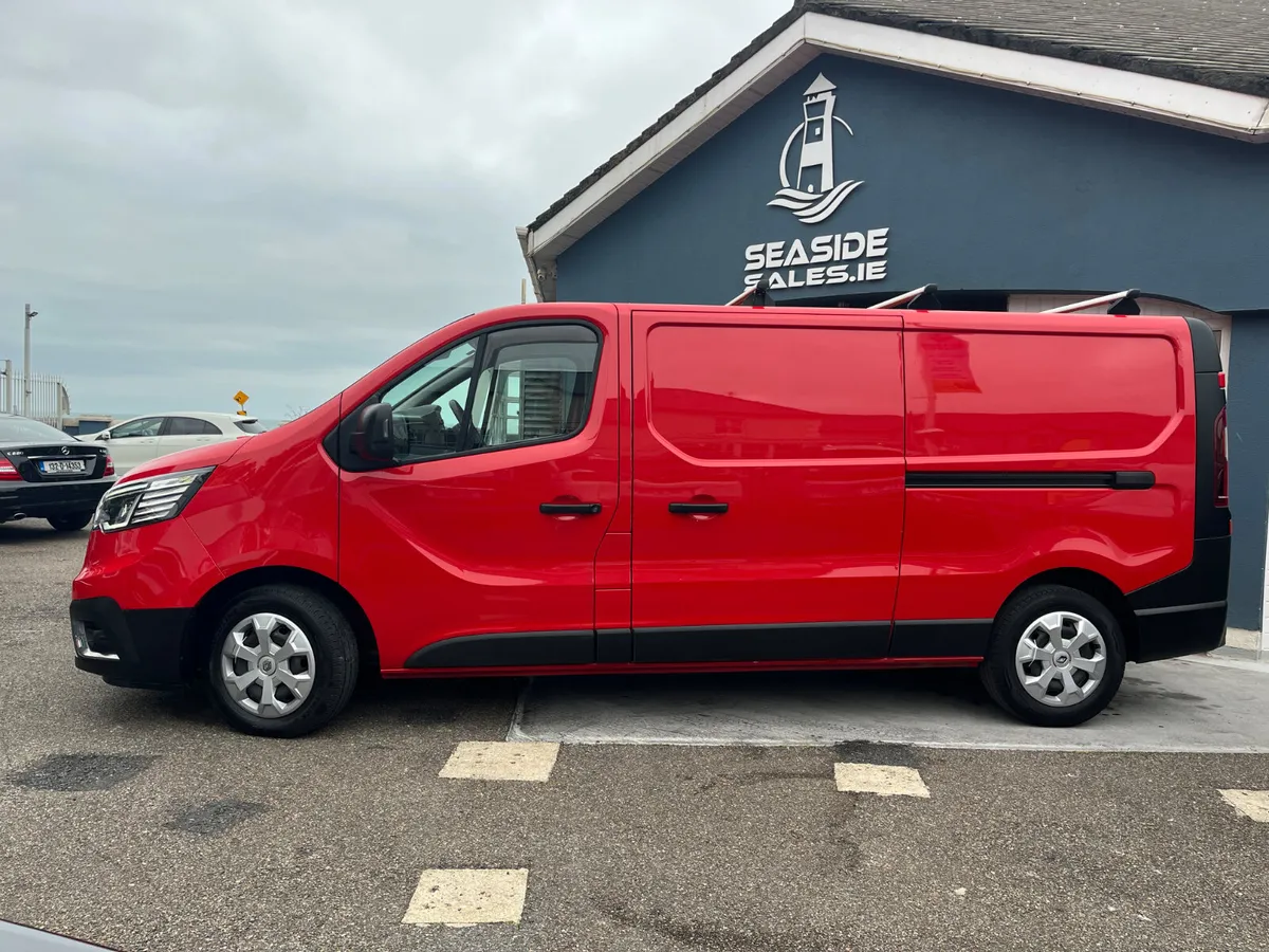 222 Renault Traffic 2.0DCI Business - Image 2