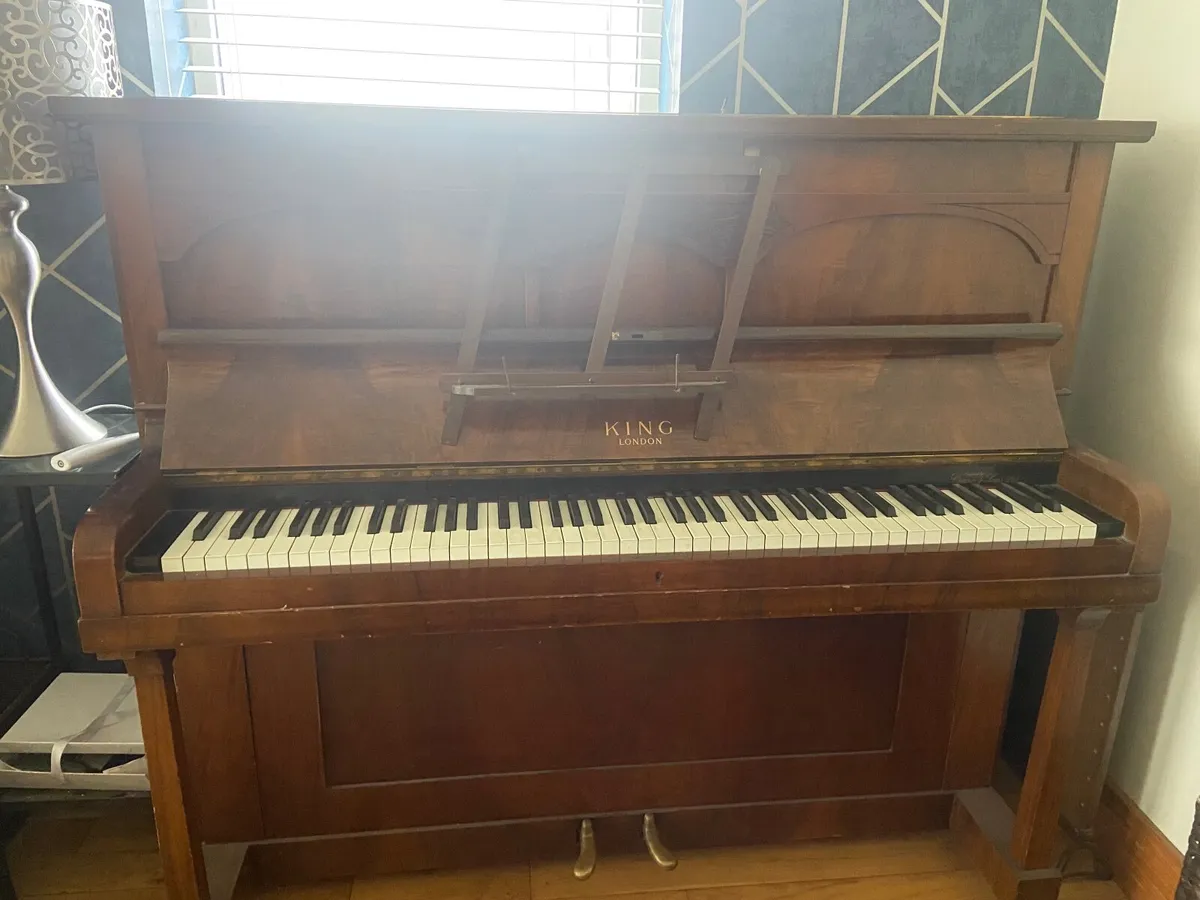 Piano for sale - Image 2