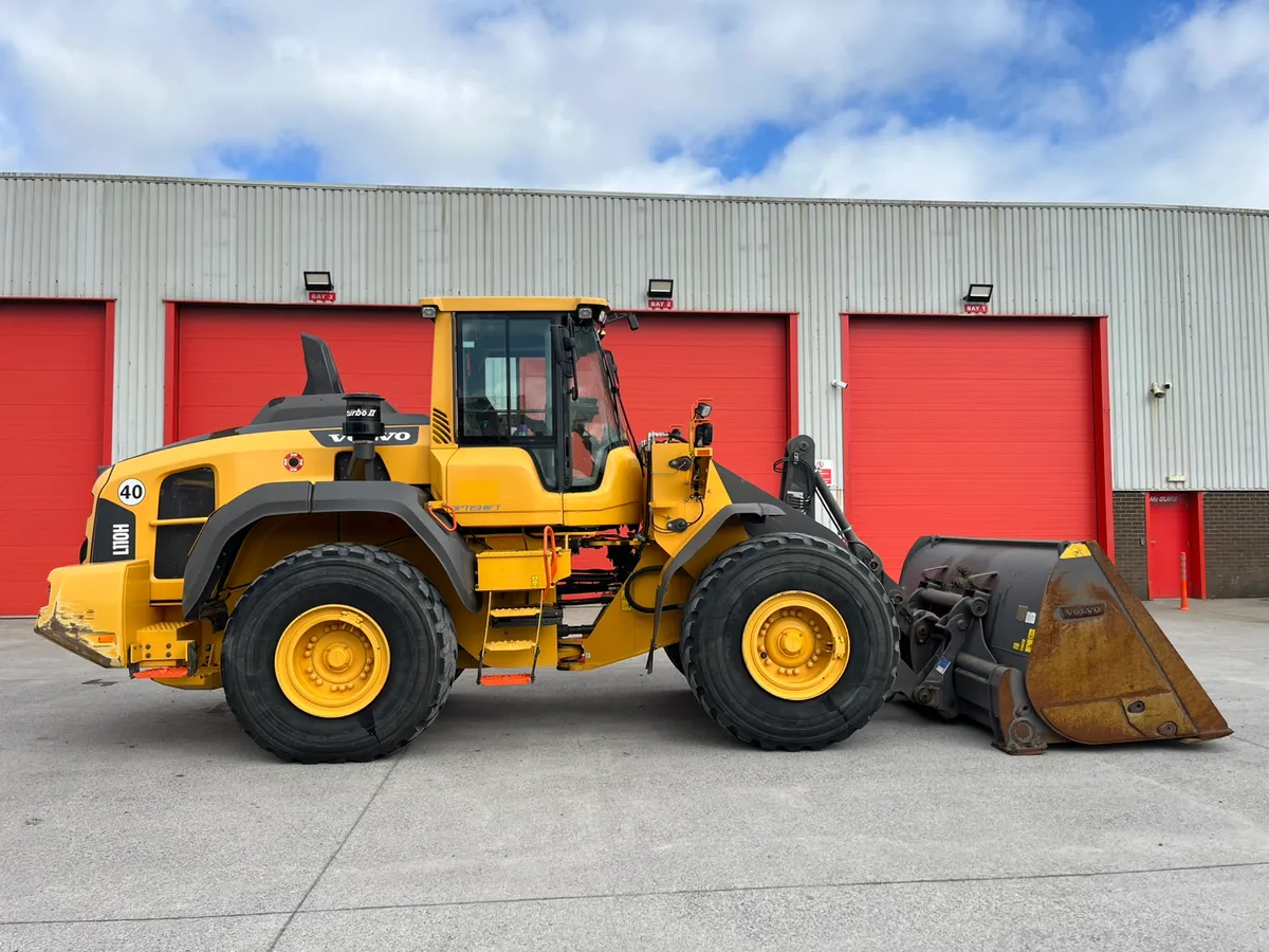 2021 Volvo L110H - Image 2
