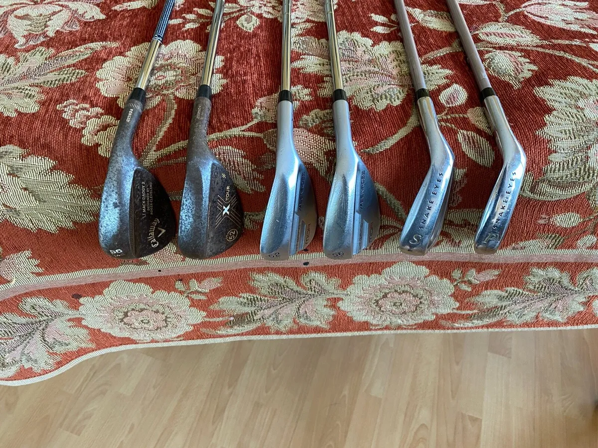 Golf wedges sale - Image 1