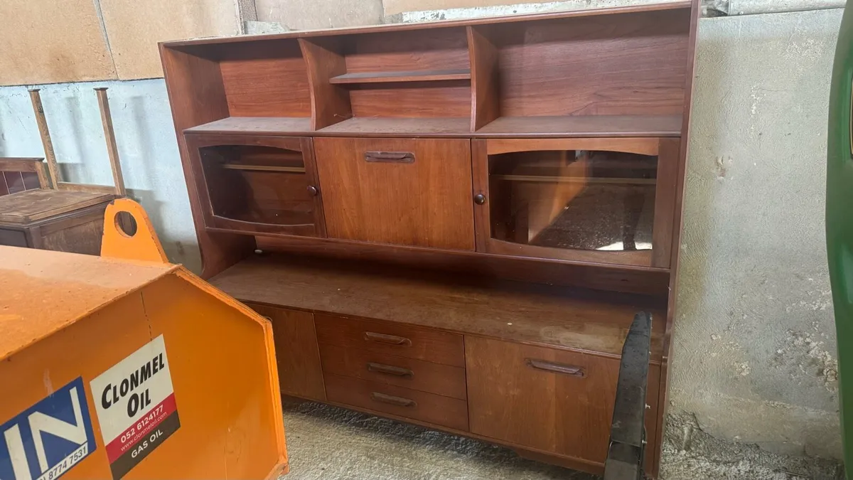 Mid century shelving unit - Image 2