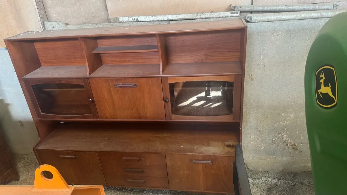 Mid century shelving unit - Image 3