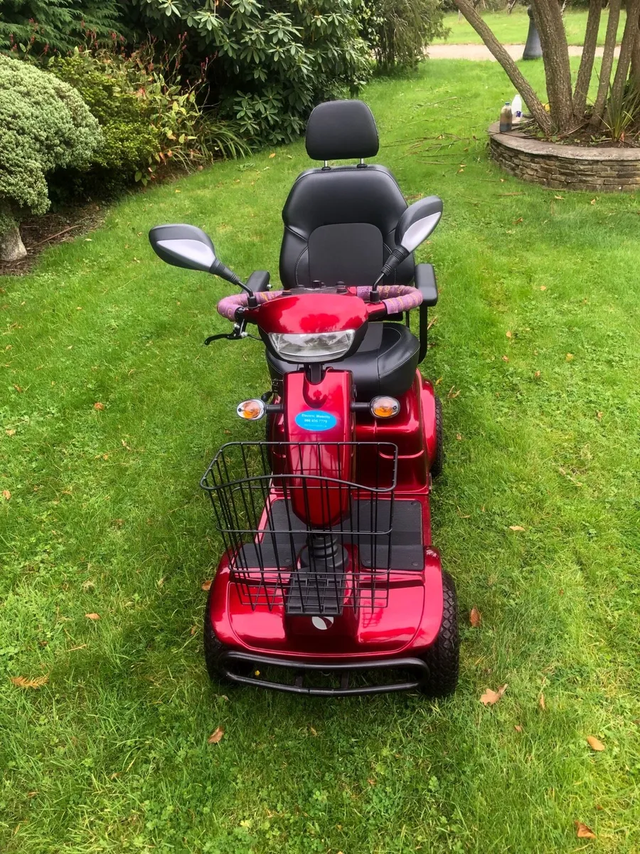 Like New Mobility Scooter - Image 2