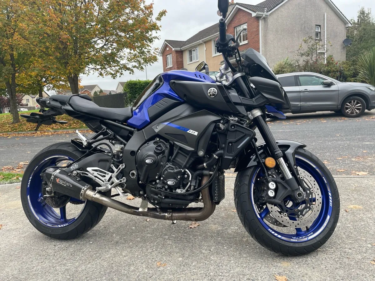 2019 YAMAHA MT10 - Image 1