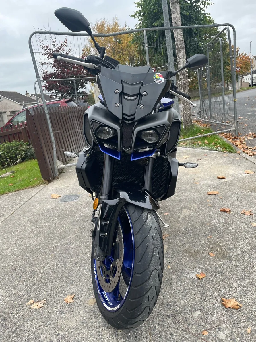 2019 YAMAHA MT10 - Image 3