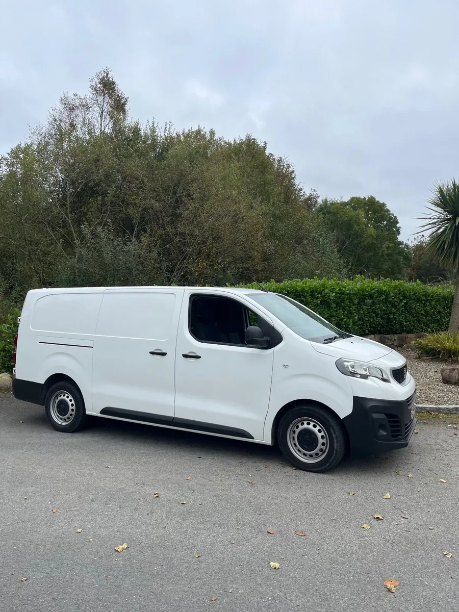 2022 Peugeot Expert van - Image 3