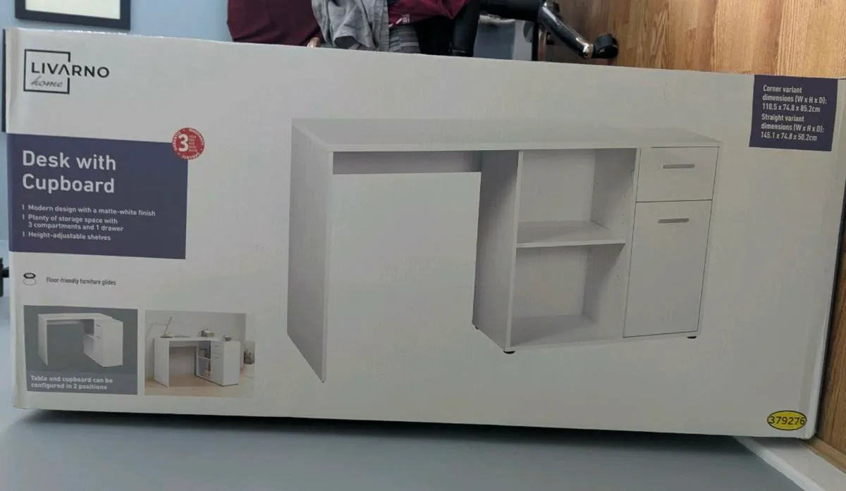 Office equipment - Image 1