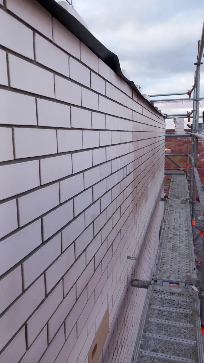 Bricklaying, Blocklaying, brick cladding, groundwo - Image 3