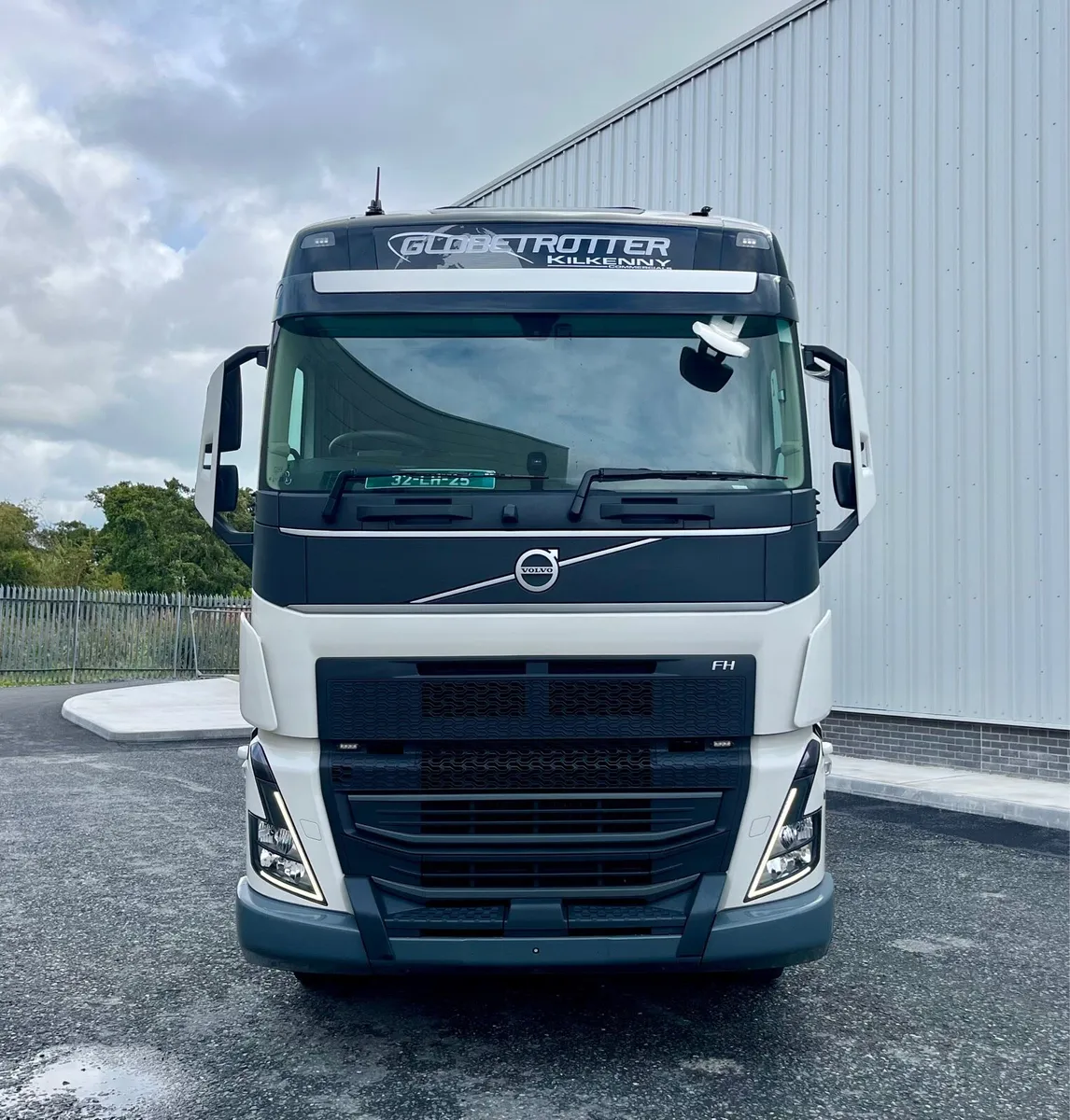 Volvo FH 5 - Image 3