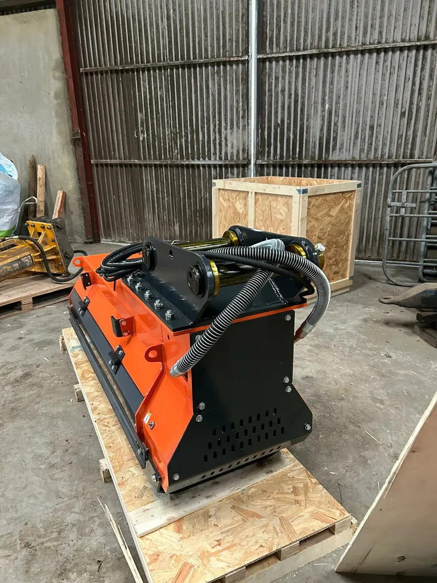 Excavator Hedgecutter (13–14 Ton) - Image 2