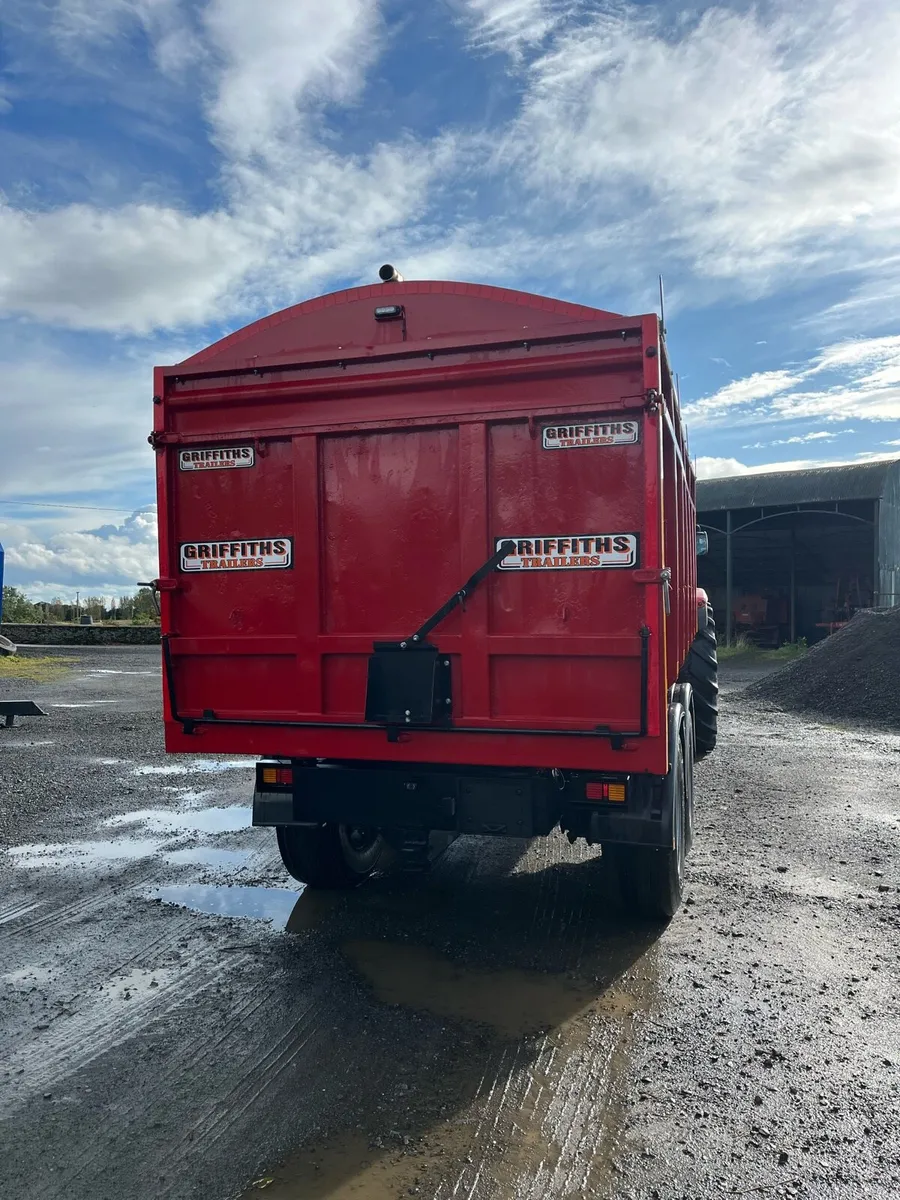 Griffiths grain trailer - Image 4