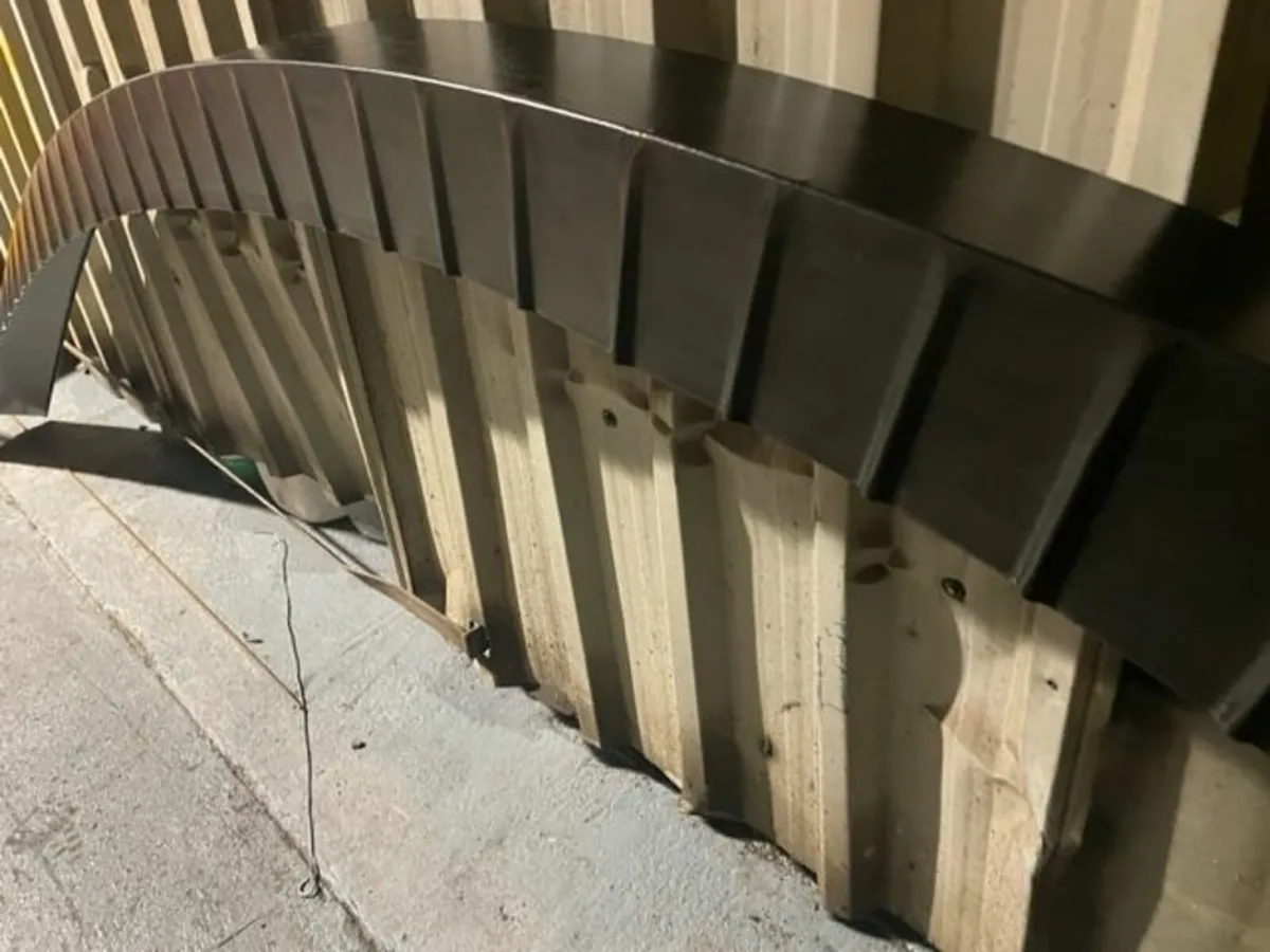 Box, Corry, Standing Seam & Tile Effect Cladding - Image 3