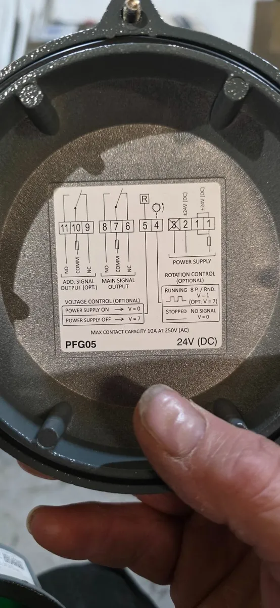 CamLogic Paddle Switch 24 Volt DC - Image 2