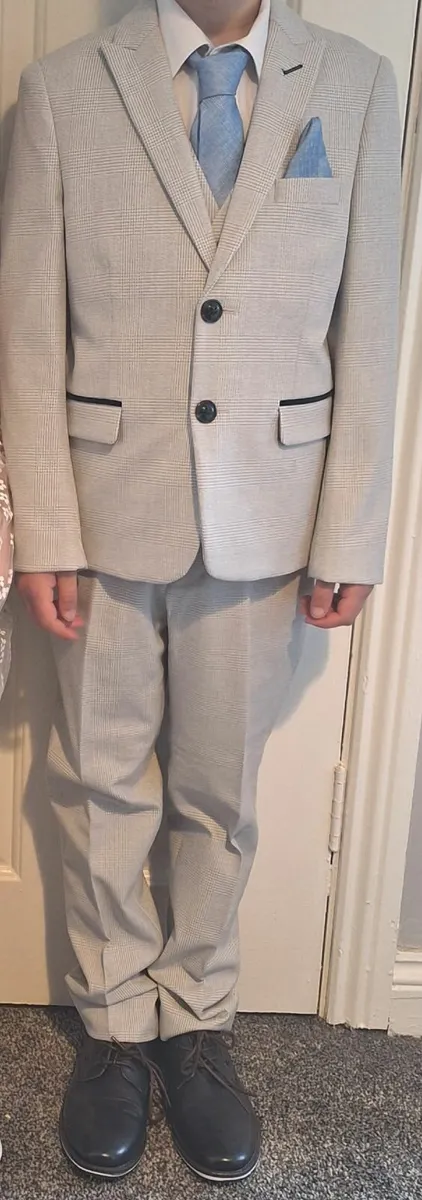 Communion Suit - Image 4