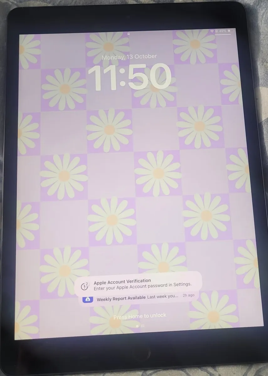 Dark Grey iPad 8th Generation - 128GB - Image 2