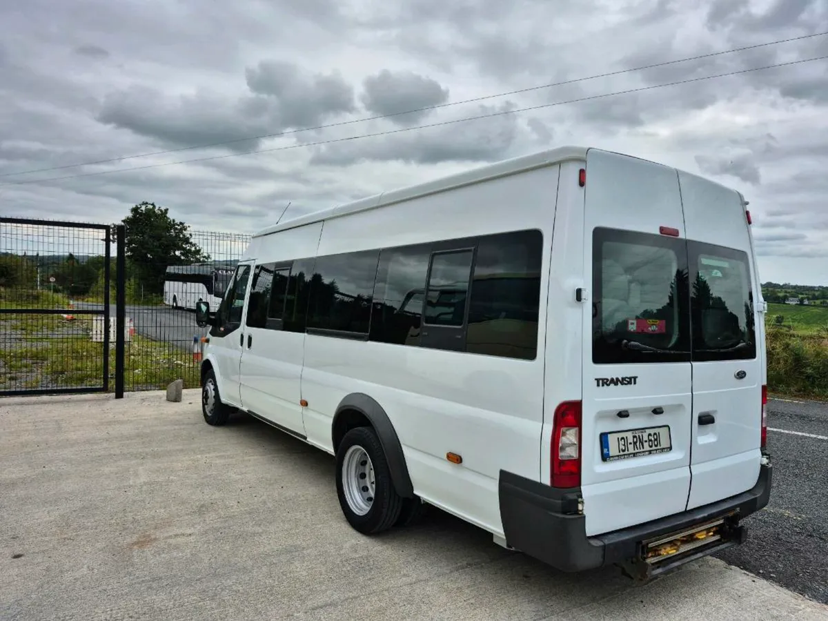 Ford Transit - Image 3