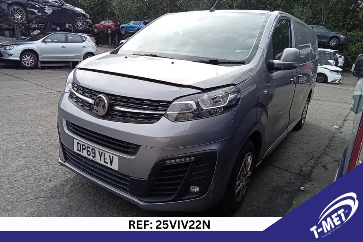 2019 VAUXHALL VIVARO BREAKING FOR PARTS - Image 1