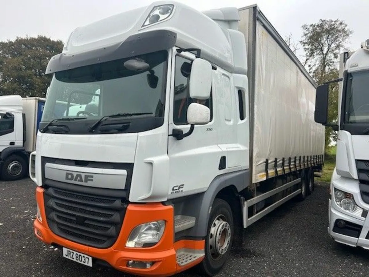 2015/2016 DAF CF'S 330 BOX/ CURTAIN - Image 3