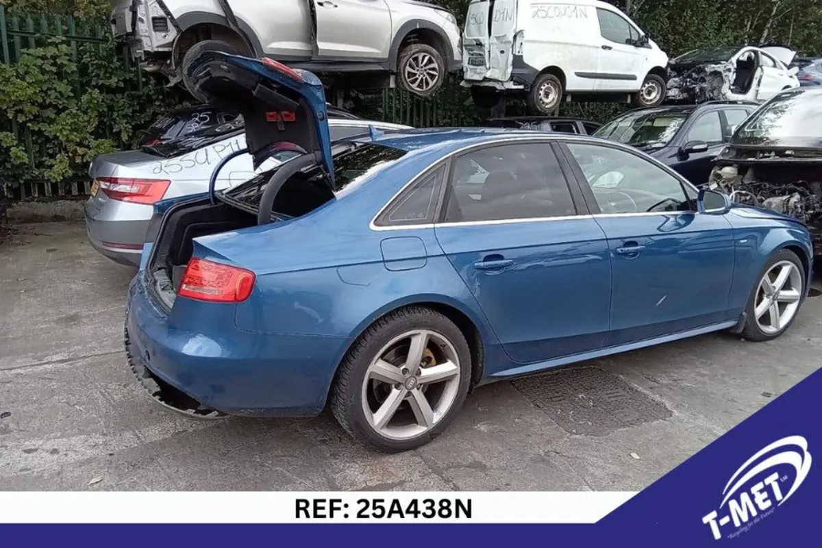 2010 AUDI A4 BREAKING FOR PARTS - Image 1