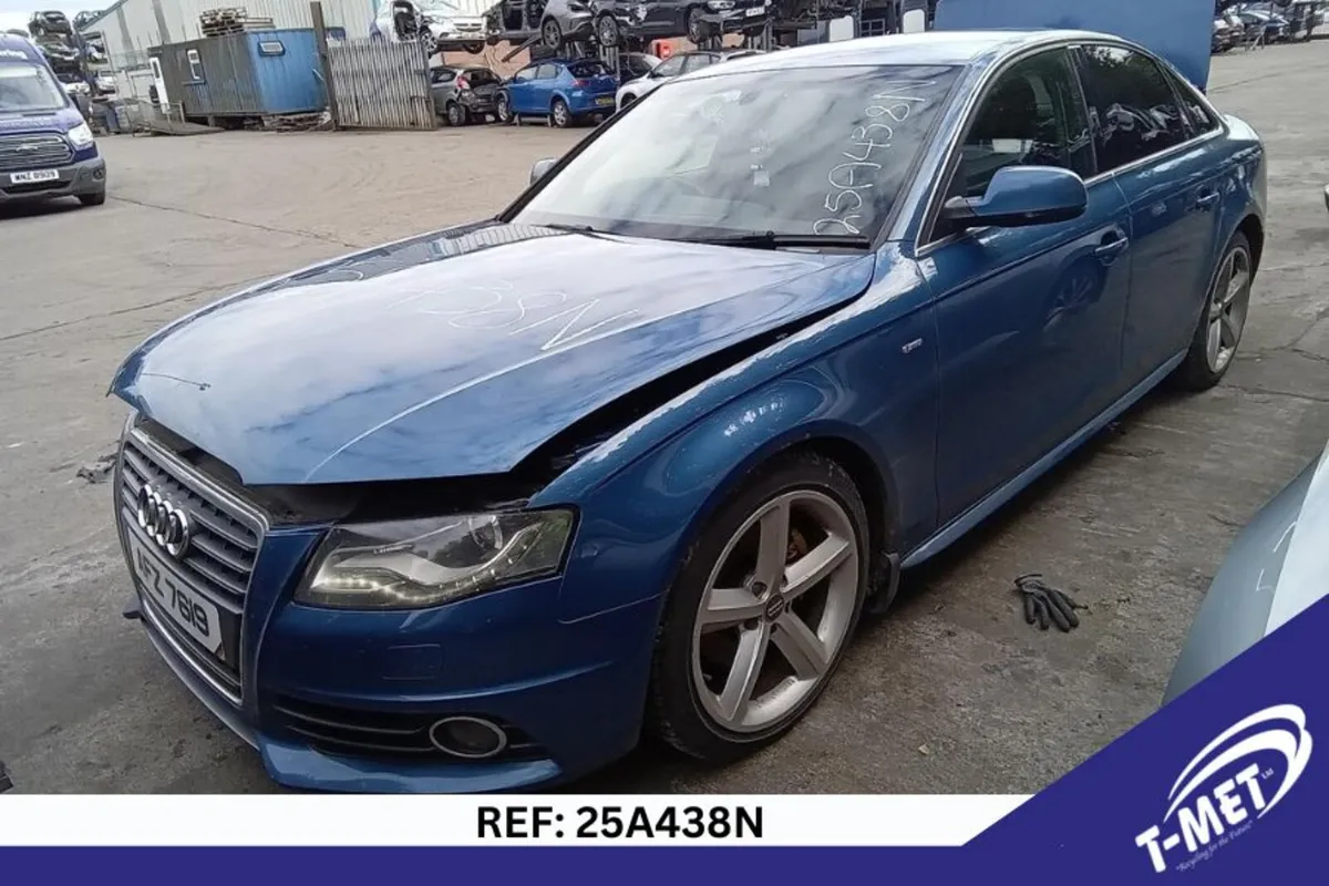 2010 AUDI A4 BREAKING FOR PARTS - Image 4