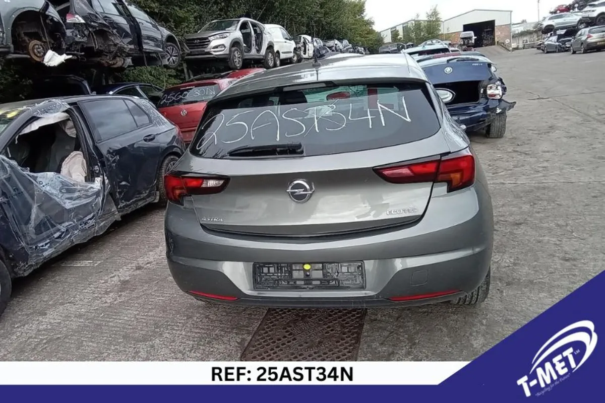 2018  OPEL ASTRA BREAKING FOR PARTS - Image 3