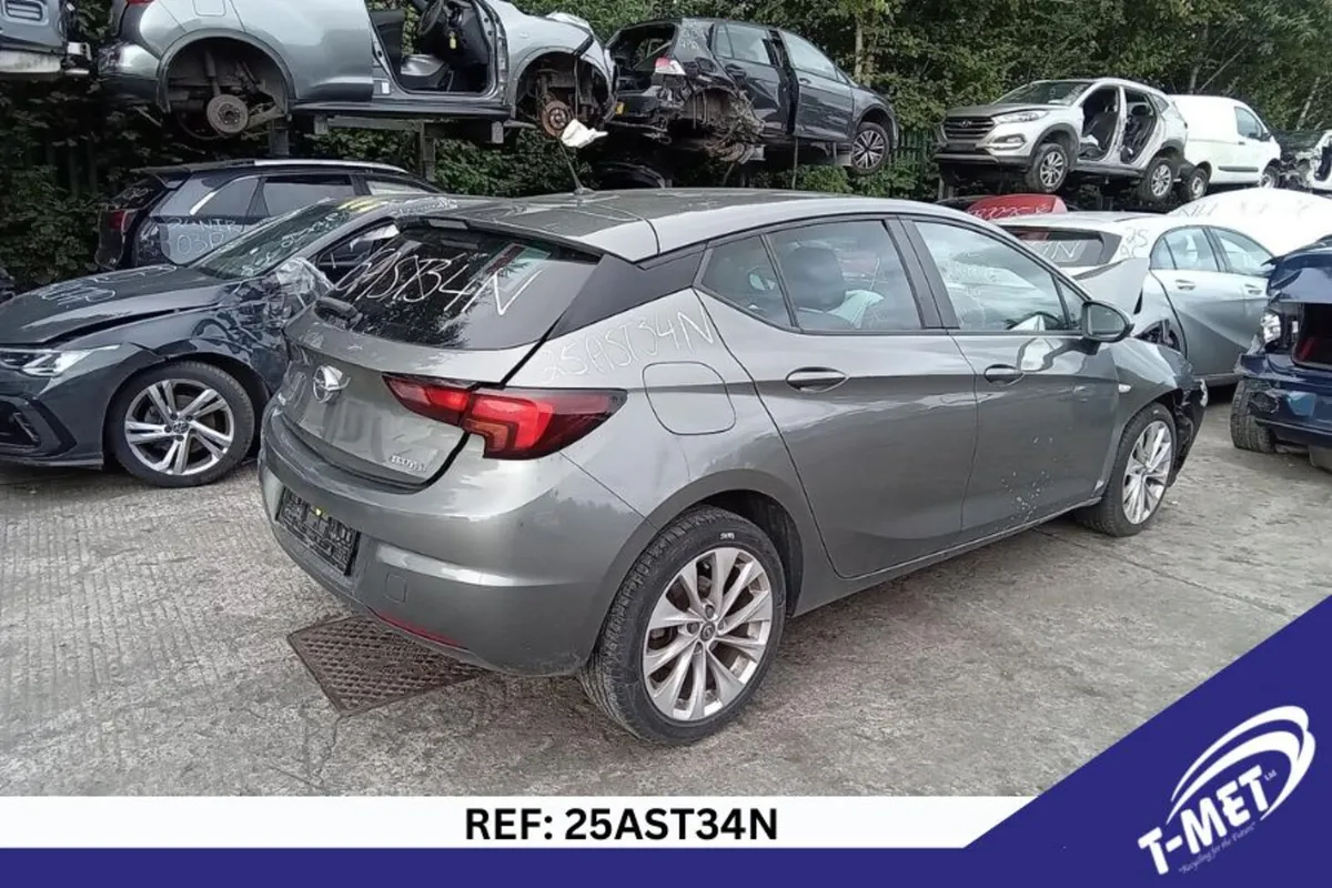 2018  OPEL ASTRA BREAKING FOR PARTS - Image 4