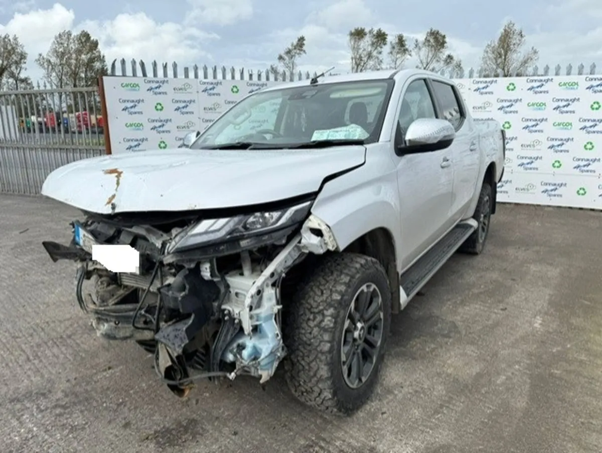 2021 MITSUBISHI L200 JUST IN FOR BREAKING - Image 2