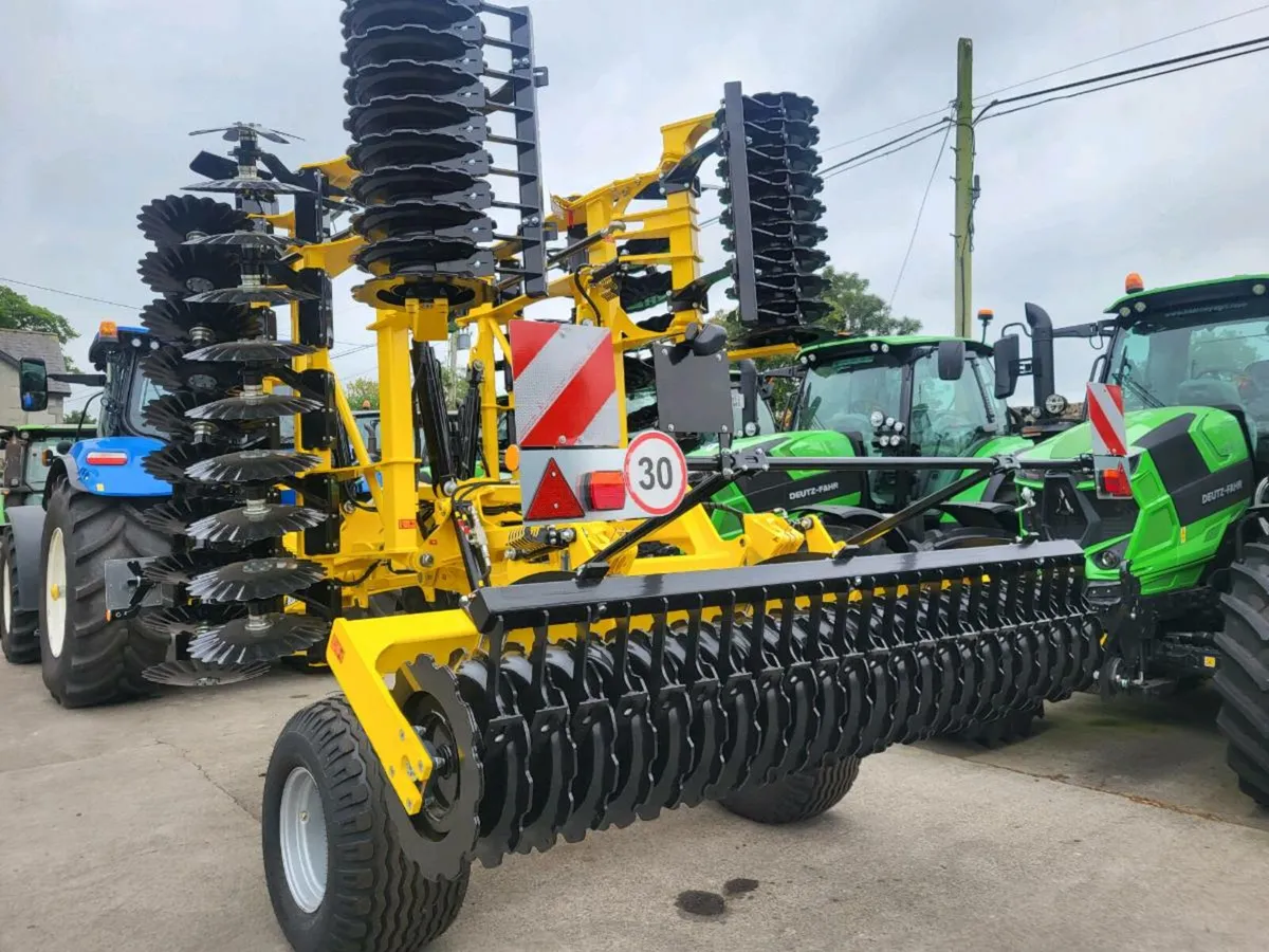 New Bednar 3 & 5 Meter Disc Harrows in stock - Image 4