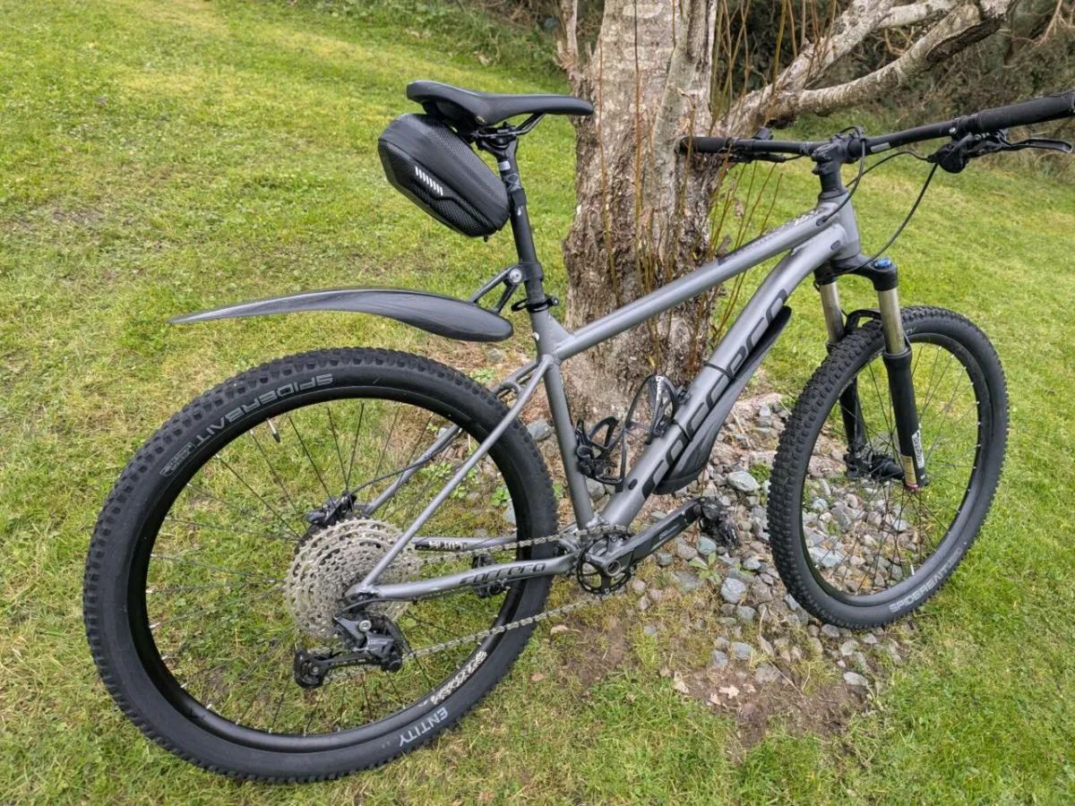 Mountain bike. Large size.  26" Wheels - Image 2