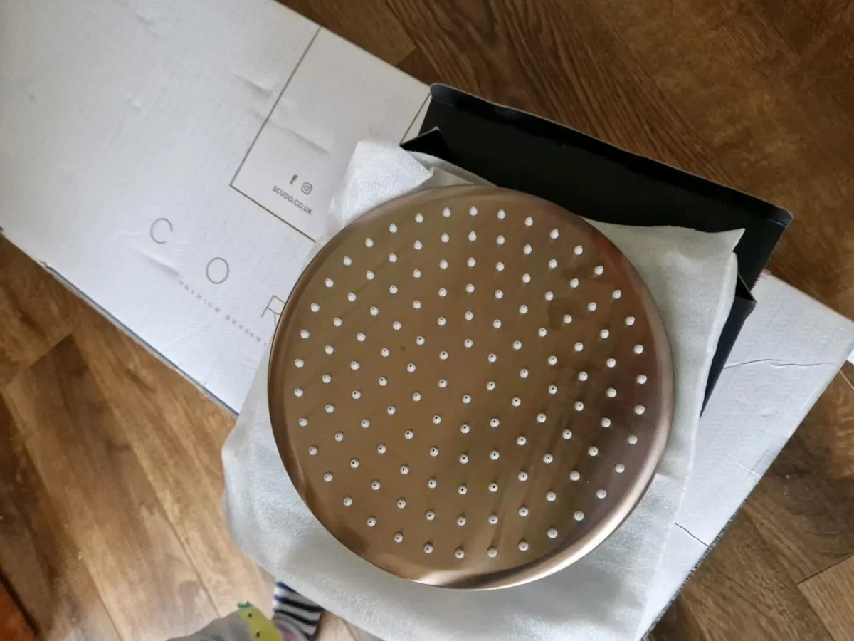 Brushed Bronze Shower - Image 2