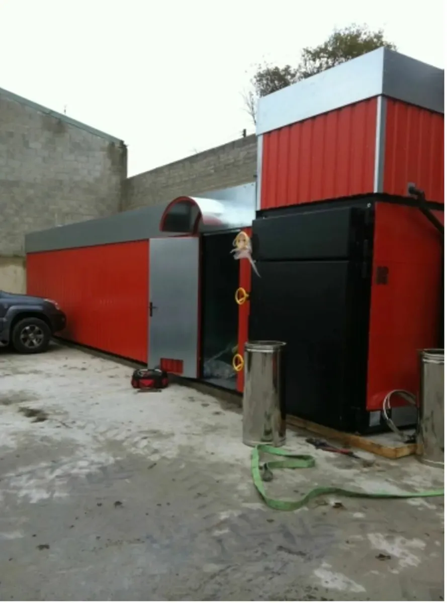 New Grant Straw Boiler burns cardboard and timber - Image 1