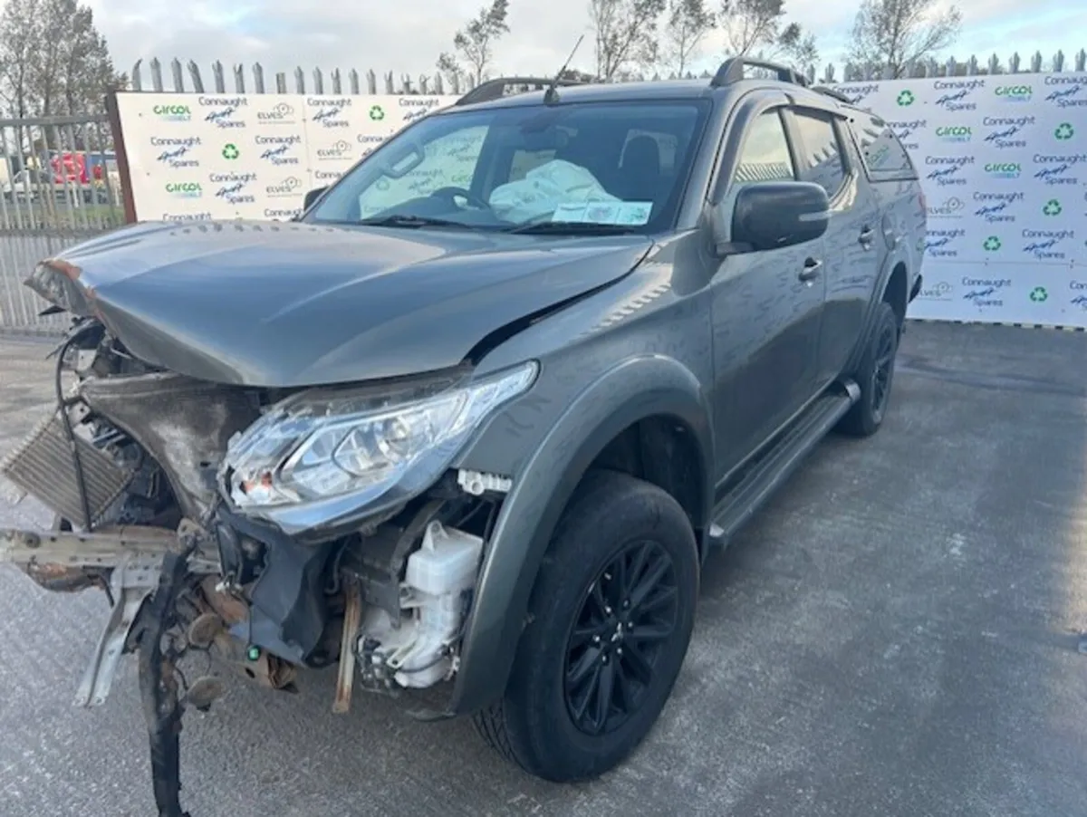 2017 MITSUBISHI L200 JUST IN FOR BREAKING - Image 2