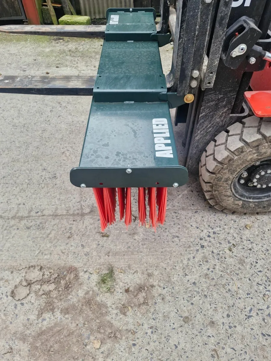 Sweeper/Brush - Image 4